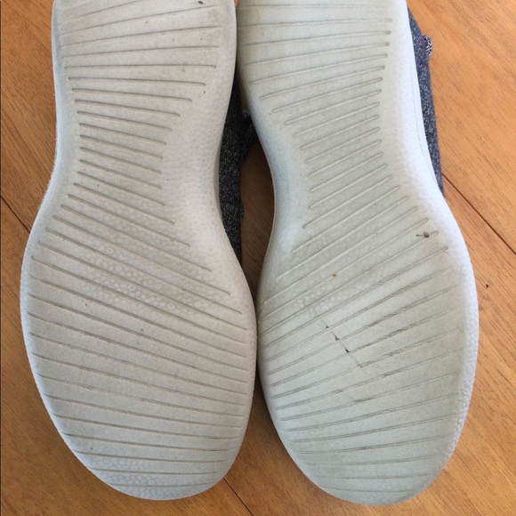 Allbirds Women’s Wool Runners - Picture 4 of 7